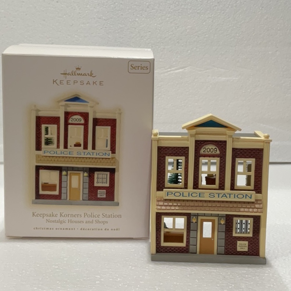 Hallmark Keepsake Korners Police Station Ornament in box